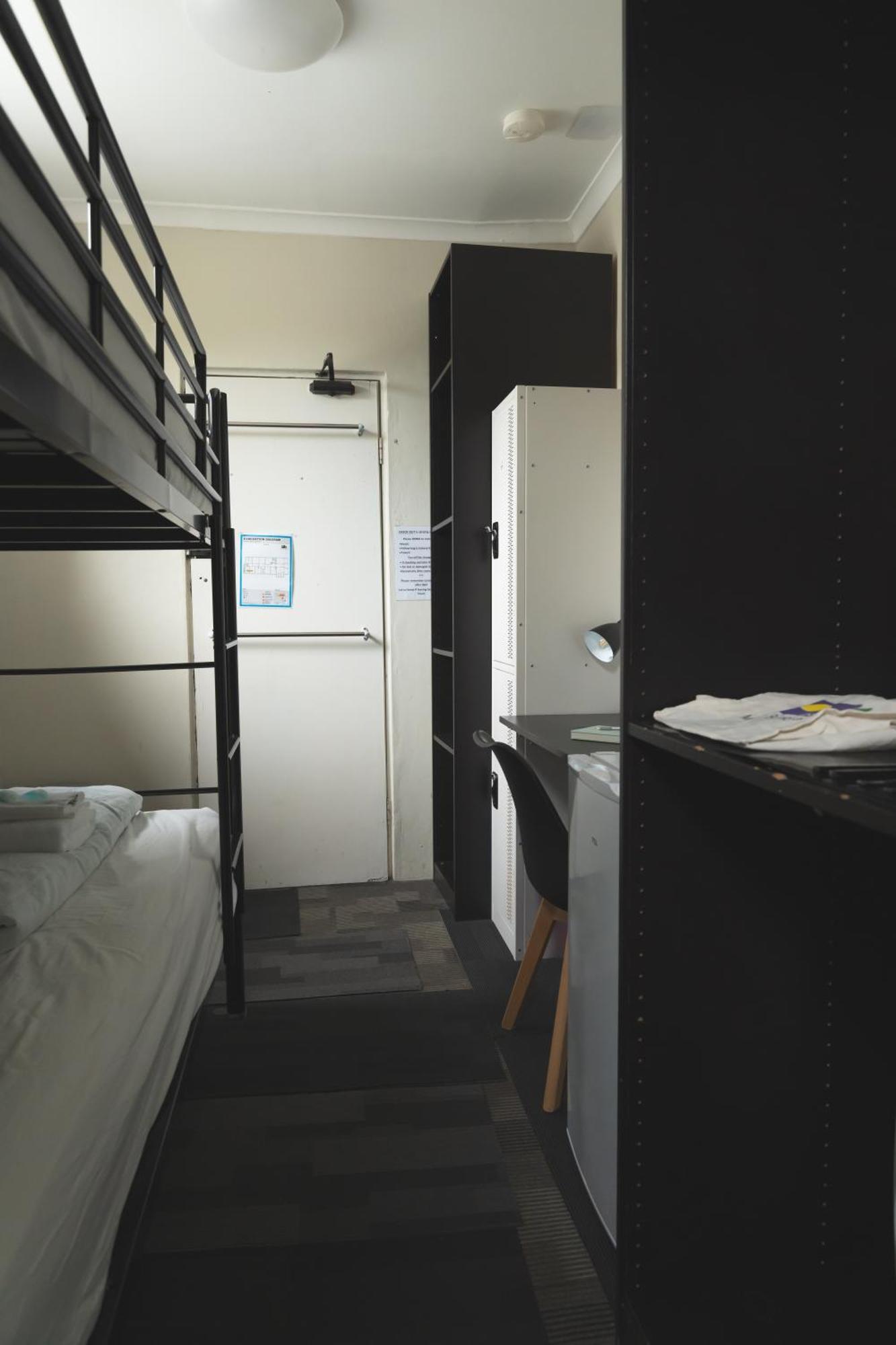 Manly Bunkhouse Hostel *